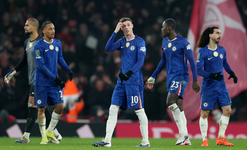 chelsea-am-uc-vi-tinh-huong-cua-rice-hlv-rosenior-noi-ve-su-thieu-cong-bang