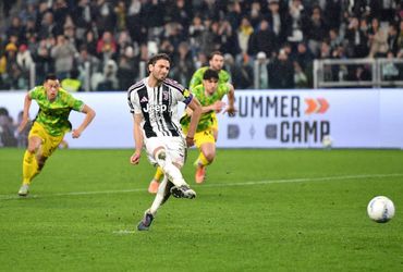 Juventus vs Sassuolo (02:45 – 22/03)